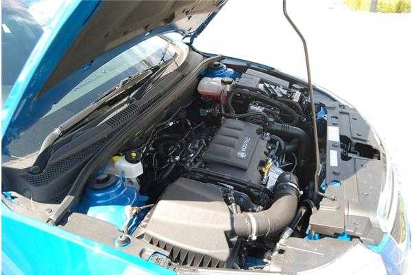 2012 HOLDEN CRUZE 5D HATCHBACK