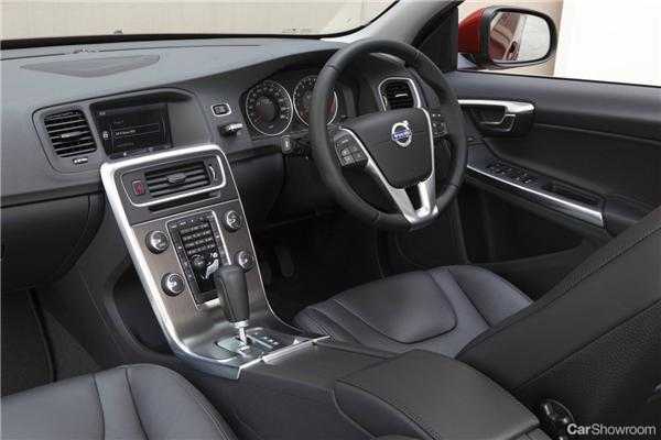 2012 VOLVO S60 4D SEDAN T4