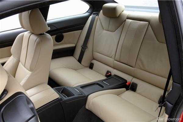 2012 BMW M3 2D COUPE