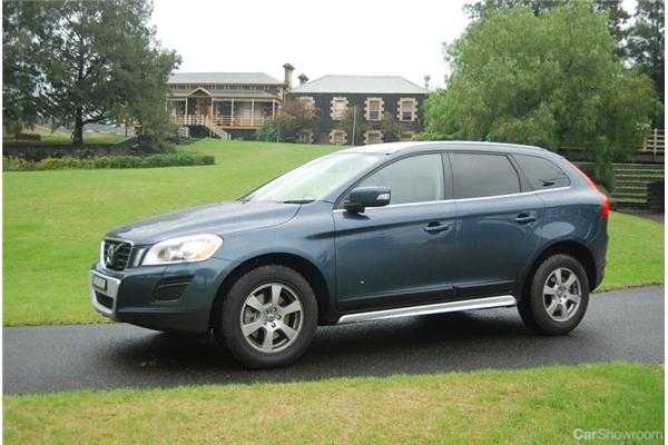 2012 VOLVO XC60 4D WAGON D5 TEKNIK