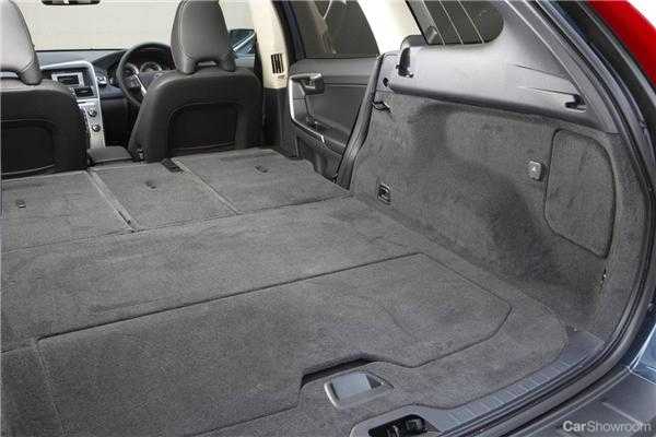 2012 VOLVO XC60 4D WAGON D5 TEKNIK