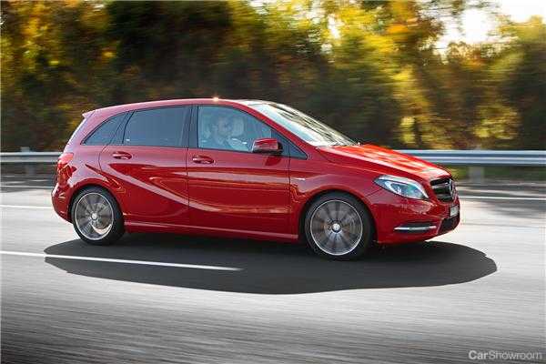 2012 MERCEDES-BENZ B200 5D HATCHBACK