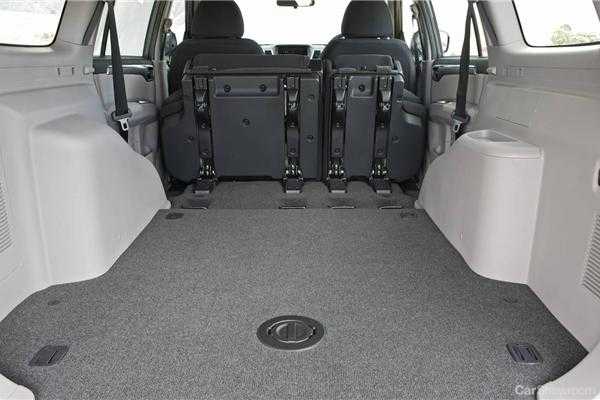 2012 MITSUBISHI CHALLENGER 4D WAGON 4X2