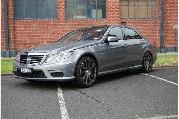 2012 MERCEDES-BENZ E63 4D SEDAN AMG
