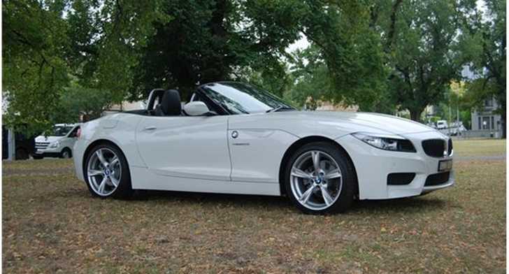 2012 BMW Z4 2D ROADSTER SDRIVE 20I