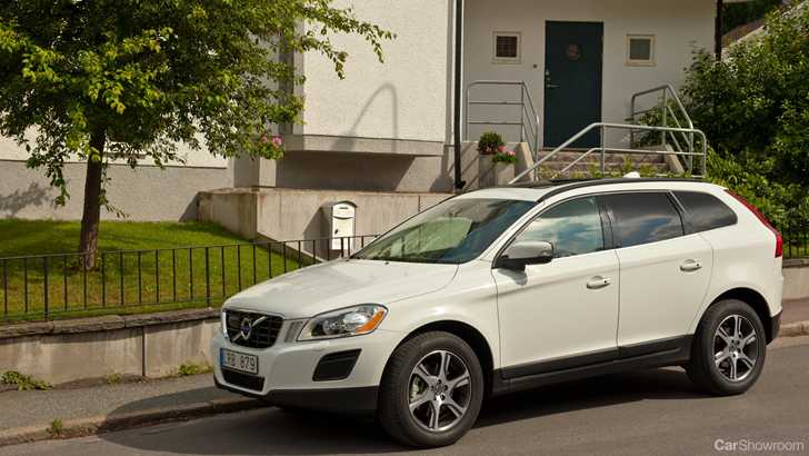 2011 VOLVO XC60 4D WAGON T5