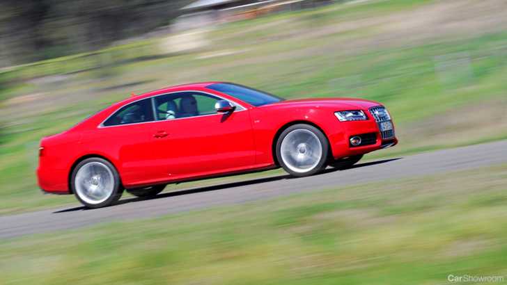 2011 AUDI S5 2D COUPE 4.2 FSI QUATTRO