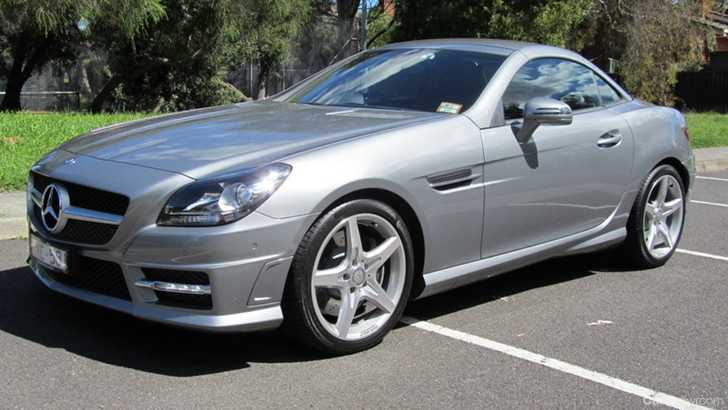 2011 MERCEDES-BENZ SLK 2D CONVERTIBLE 200 BE