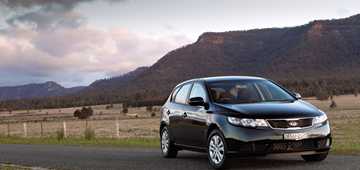 2011 KIA CERATO 5D HATCHBACK SLI