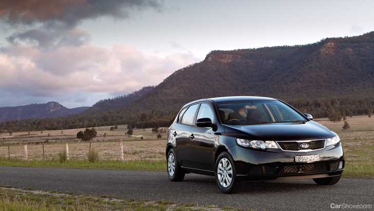 2011 KIA CERATO 5D HATCHBACK SLI