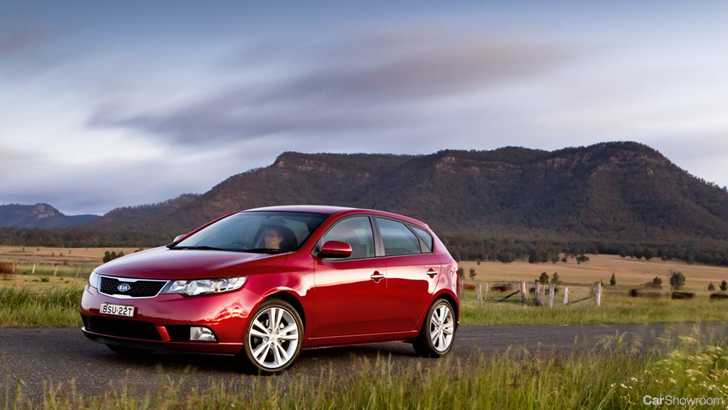 2011 KIA CERATO 5D HATCHBACK SLI