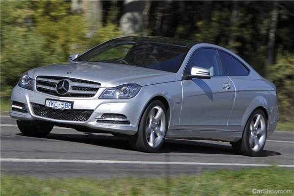 2011 MERCEDES-BENZ C250 2D COUPE