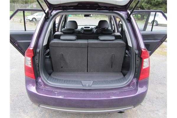 2011 KIA RONDO 4D WAGON SLI