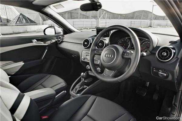 2011 AUDI A1