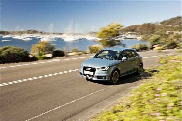 2011 AUDI A1
