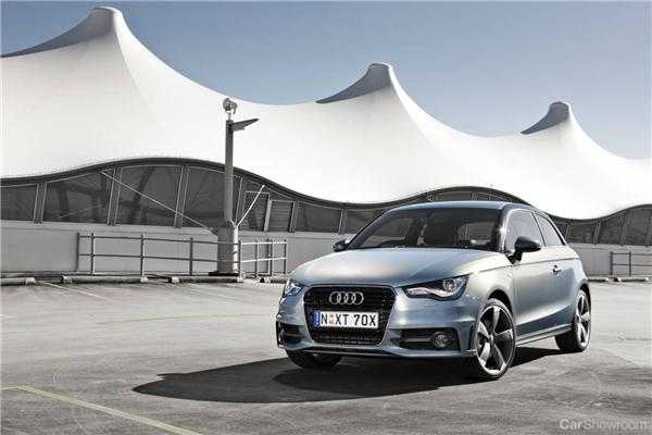 2011 AUDI A1