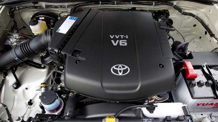 2011 TOYOTA HILUX