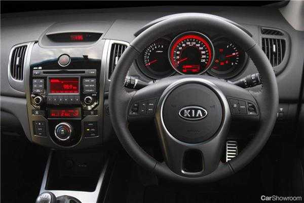 2011 KIA CERATO 2D COUPE