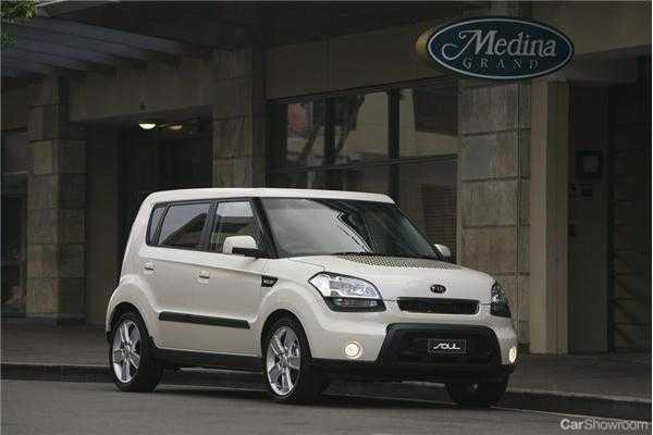 2011 KIA SOUL 5D HATCHBACK