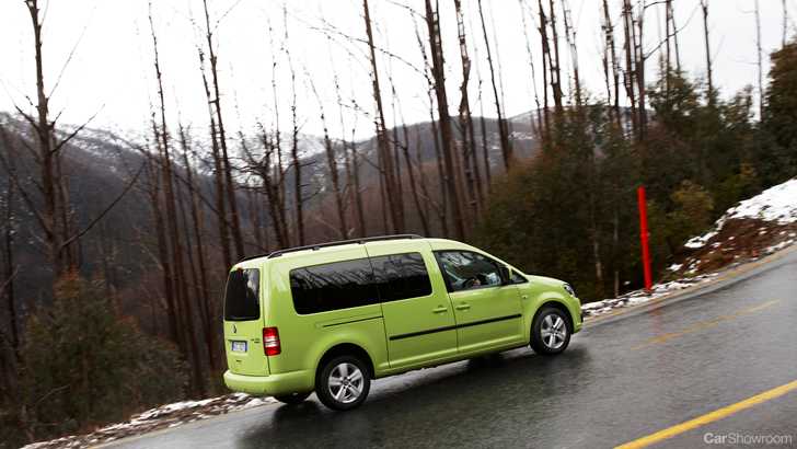 2011 VOLKSWAGEN CADDY