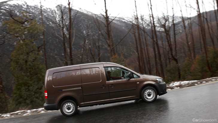 2011 VOLKSWAGEN CADDY