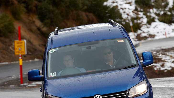 2011 VOLKSWAGEN CADDY