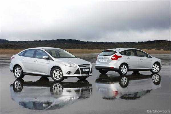 2011 FORD FOCUS