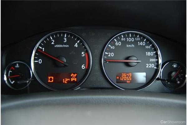 2011 NISSAN PATHFINDER 4D WAGON TI 550 4X4