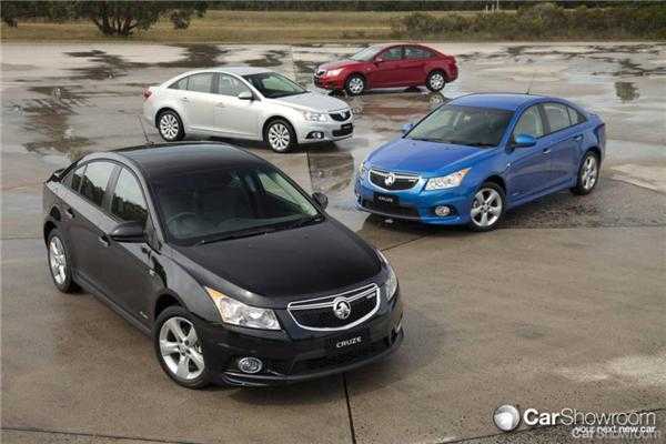 2011 HOLDEN CRUZE 4D SEDAN
