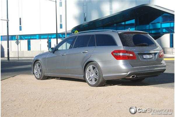 2011 MERCEDES-BENZ E250 4D WAGON CDI AVANTGARDE