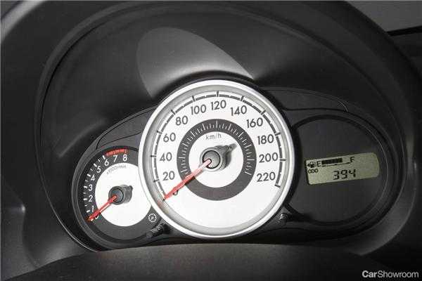 2011 MAZDA MAZDA2 5D HATCHBACK GENKI