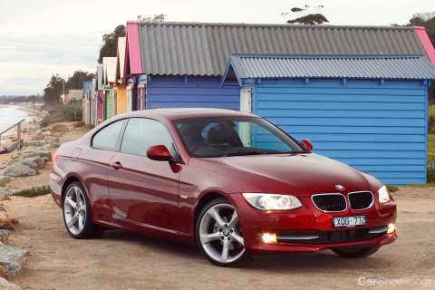 2011 BMW 3 2D COUPE 20D