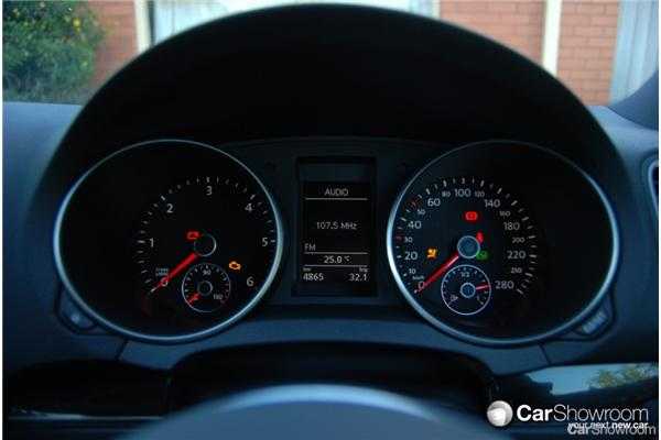 2010 VOLKSWAGEN GOLF 5D HATCHBACK GTD