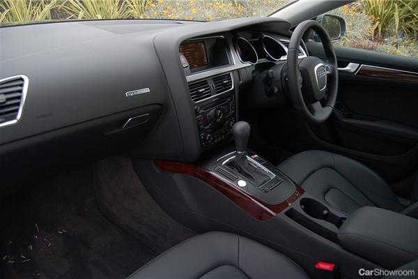 2010 AUDI A5 5D HATCHBACK SPORTBACK 3.0 TDI QUATTRO
