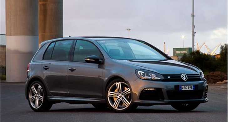 2010 VOLKSWAGEN GOLF 5D HATCHBACK R