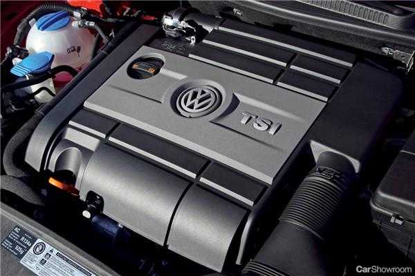 2010 VOLKSWAGEN GOLF 5D HATCHBACK R