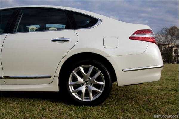 2010 NISSAN MAXIMA 4D SEDAN 250 ST-L