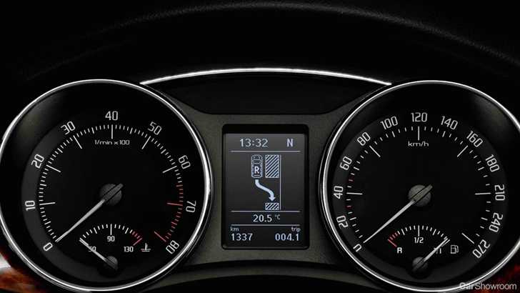 2010 SKODA SUPERB 4D WAGON 125 TDI ELEGANCE