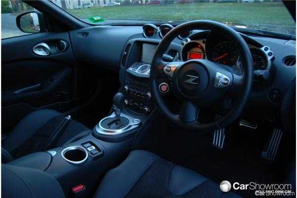 2010 NISSAN 370Z 2D ROADSTER
