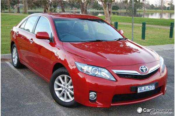 2010 TOYOTA CAMRY 4D SEDAN HYBRID