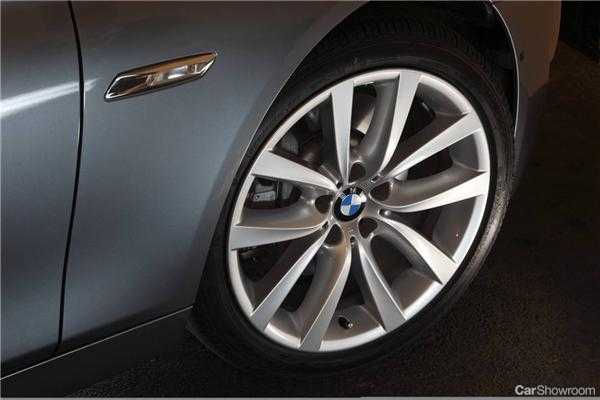 2010 BMW 5 4D SEDAN 35I