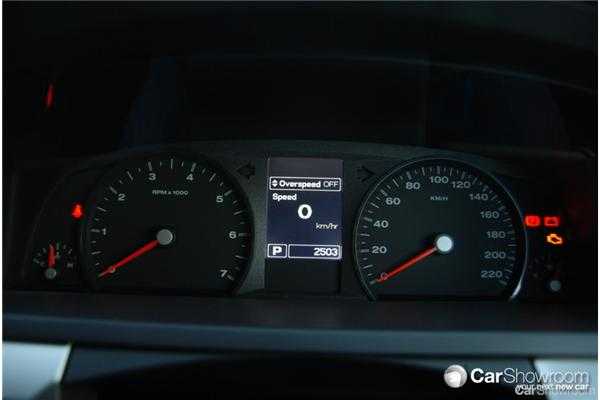 2010 FORD FALCON 4D SEDAN XT