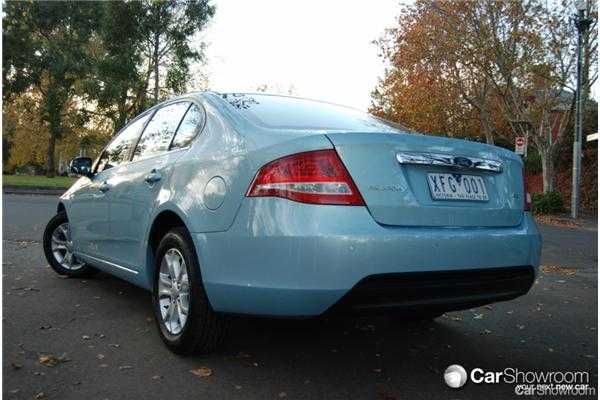 2010 FORD FALCON 4D SEDAN XT