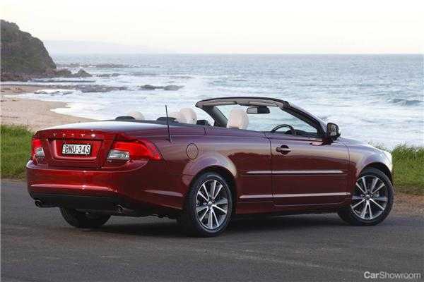 2010 VOLVO C70 2D CONVERTIBLE