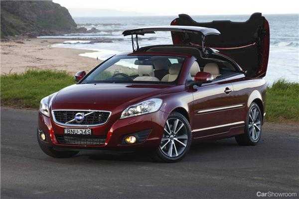 2010 VOLVO C70 2D CONVERTIBLE