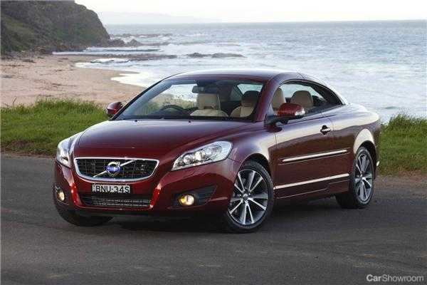 2010 VOLVO C70 2D CONVERTIBLE