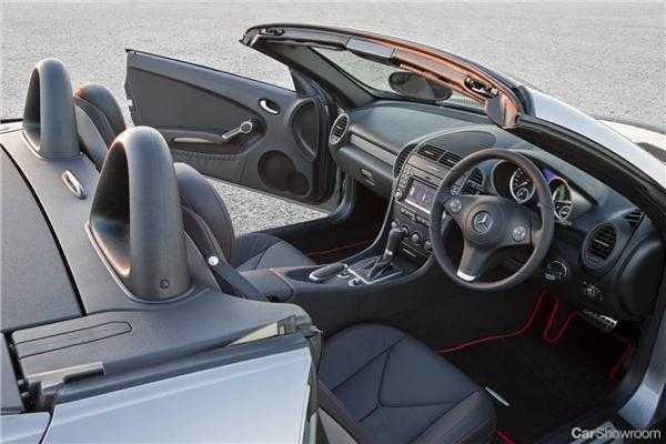 2010 MERCEDES-BENZ SLK 2D CONVERTIBLE 300
