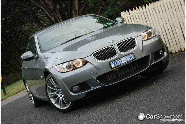 2010 BMW 3 2D COUPE 30D
