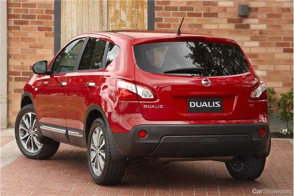 2010 NISSAN DUALIS 4D WAGON