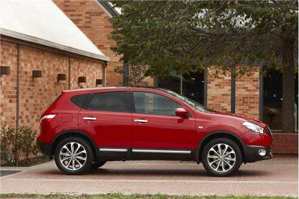 2010 NISSAN DUALIS 4D WAGON